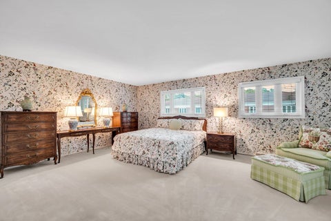 Tiny photo for 1050 Higgins Road #B, Park Ridge, IL 60068 (MLS # 12682259)