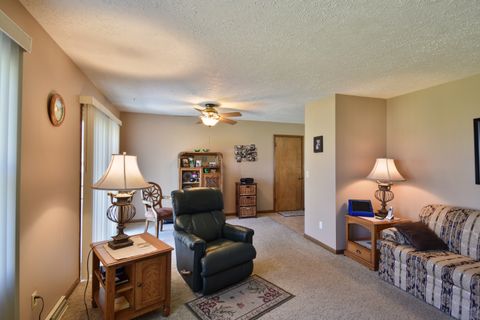 Tiny photo for 1507 S Oak Street, Pontiac, IL 61764 (MLS # 12613447)