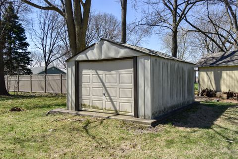 Tiny photo for 1507 S Oak Street, Pontiac, IL 61764 (MLS # 12613447)