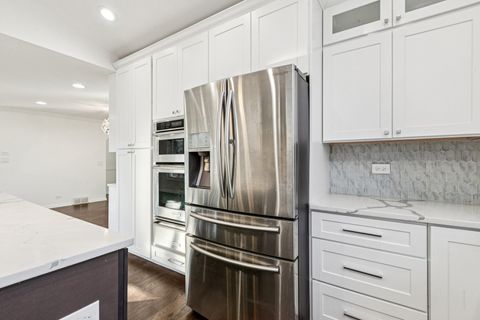 Tiny photo for 2301 Malik Court, Glenview, IL 60025 (MLS # 12545076)