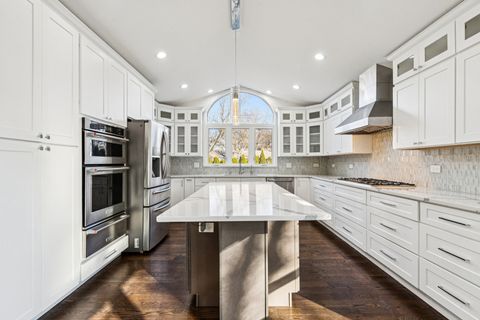 Tiny photo for 2301 Malik Court, Glenview, IL 60025 (MLS # 12545076)