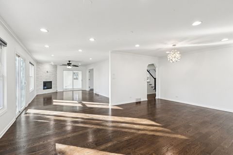 Tiny photo for 2301 Malik Court, Glenview, IL 60025 (MLS # 12545076)