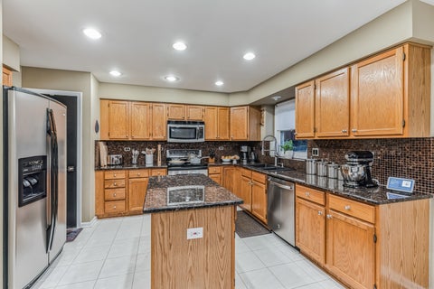 Tiny photo for 324 Chesapeake Lane, Bloomingdale, IL 60108 (MLS # 12760906)