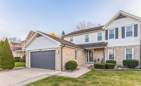 Photo of 324 Chesapeake Lane, Bloomingdale, IL 60108 (MLS # 12760906)