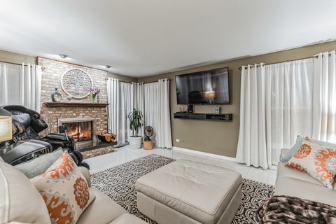 Tiny photo for 324 Chesapeake Lane, Bloomingdale, IL 60108 (MLS # 12760906)