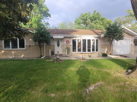 Tiny photo for 9425 MARGAIL Avenue, Des Plaines, IL 60016 (MLS # 12651950)