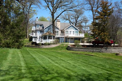 24270 N Forest Drive Lake Zurich IL 60047