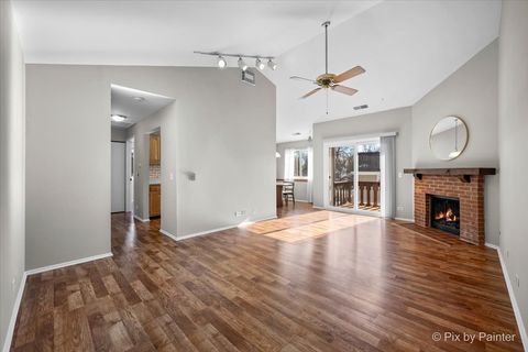Tiny photo for 25 Illinois Avenue #L2, Schaumburg, IL 60193 (MLS # 12550569)