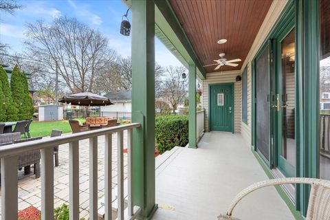 Tiny photo for 424 S Home Avenue, Park Ridge, IL 60068 (MLS # 12605819)