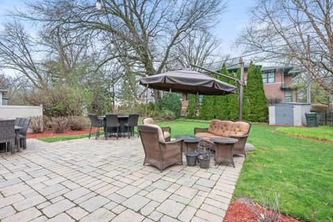 Tiny photo for 424 S Home Avenue, Park Ridge, IL 60068 (MLS # 12605819)