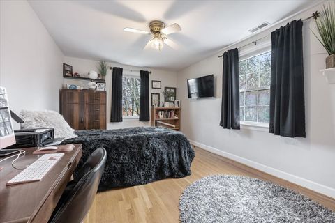 Tiny photo for 424 S Home Avenue, Park Ridge, IL 60068 (MLS # 12605819)