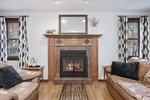 Tiny photo for 424 S Home Avenue, Park Ridge, IL 60068 (MLS # 12605819)