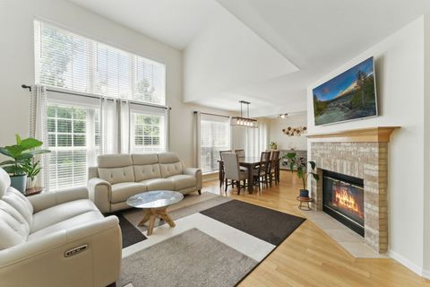 Tiny photo for 904 Willow Street, Itasca, IL 60143 (MLS # 12473911)