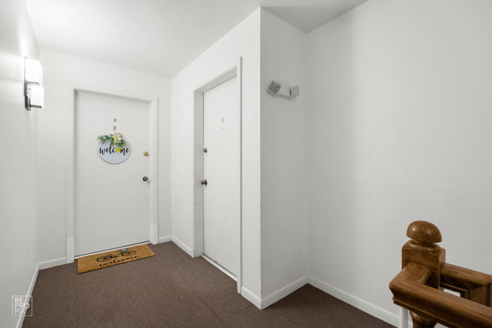 156 W Golf Road E