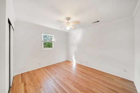 Tiny photo for 1019 Rockland Road, Lake Bluff, IL 60044 (MLS # 12500579)