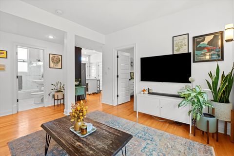 Tiny photo for 2574 W Lyndale Street #2, Chicago, IL 60647 (MLS # 12479230)