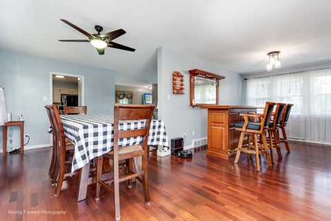 Tiny photo for 9840 Warren Street, Oak Lawn, IL 60453 (MLS # 12689951)