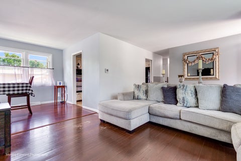 Tiny photo for 9840 Warren Street, Oak Lawn, IL 60453 (MLS # 12689951)