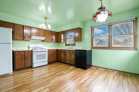 Tiny photo for 18031 65th Avenue, Tinley Park, IL 60477 (MLS # 12522058)