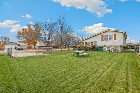 Tiny photo for 18031 65th Avenue, Tinley Park, IL 60477 (MLS # 12522058)
