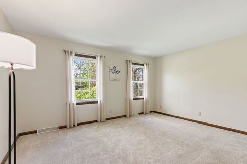 Tiny photo for 18 Jennifer Lane, DeKalb, IL 60115 (MLS # 12632629)
