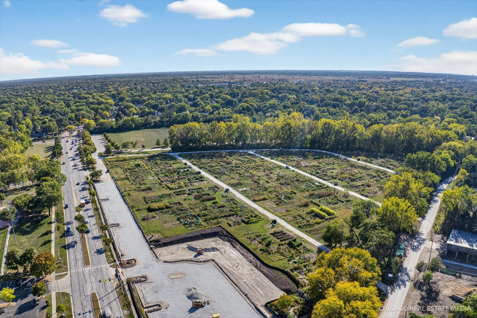 Naperville, Illinois 60540, United States, 4 Bedrooms Bedrooms, ,3 BathroomsBathrooms,Residential,Active,225303