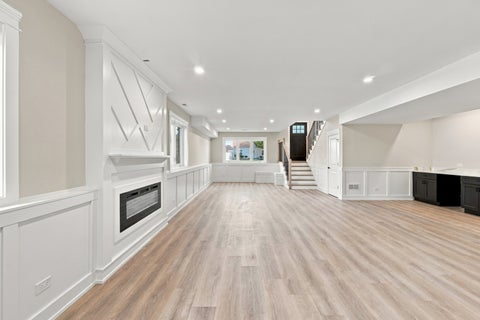 Tiny photo for 8612 Mcvicker Avenue, Burbank, IL 60459 (MLS # 12760898)