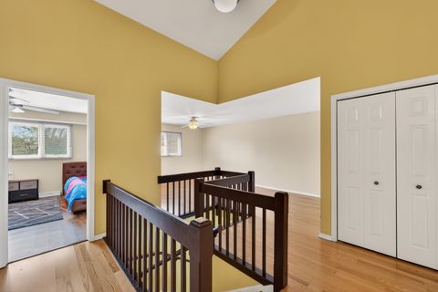 Tiny photo for 1926 Golf View Drive, Bartlett, IL 60103 (MLS # 12611016)