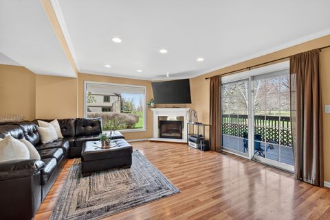 Tiny photo for 1926 Golf View Drive, Bartlett, IL 60103 (MLS # 12611016)