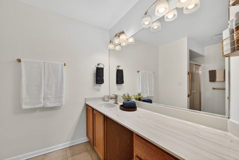 Tiny photo for 1926 Golf View Drive, Bartlett, IL 60103 (MLS # 12611016)