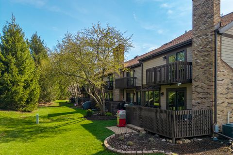Tiny photo for 1926 Golf View Drive, Bartlett, IL 60103 (MLS # 12611016)