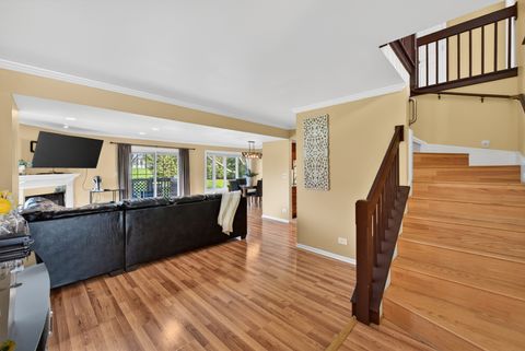 Tiny photo for 1926 Golf View Drive, Bartlett, IL 60103 (MLS # 12611016)