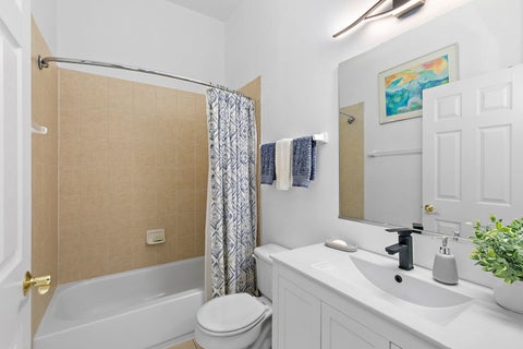 Tiny photo for 244 Lineas Lane #244, Geneva, IL 60134 (MLS # 12751615)