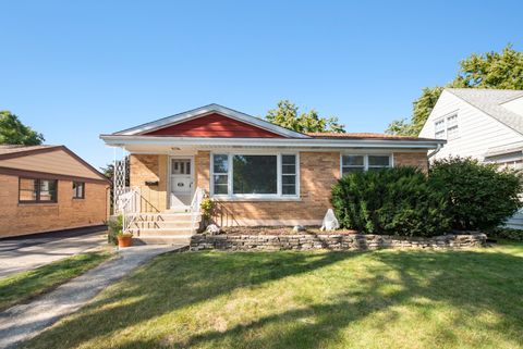 Photo of 493 W Avery Street, Elmhurst, IL 60126 (MLS # 12468124)