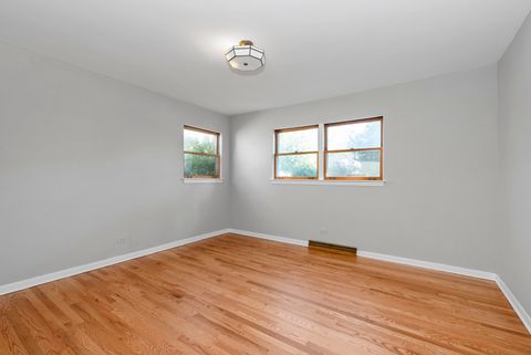 Tiny photo for 493 W Avery Street, Elmhurst, IL 60126 (MLS # 12468124)