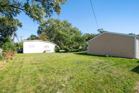 Tiny photo for 493 W Avery Street, Elmhurst, IL 60126 (MLS # 12468124)
