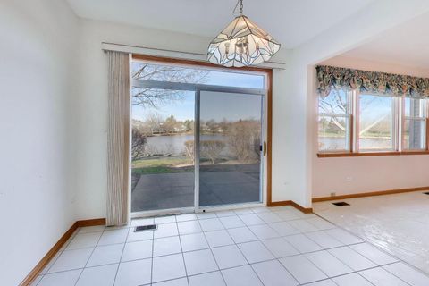 Tiny photo for 2392 Carillon Drive, Grayslake, IL 60030 (MLS # 12615024)