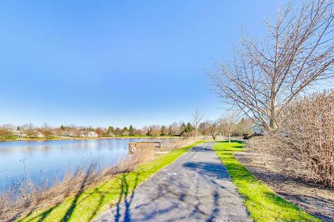 Tiny photo for 2392 Carillon Drive, Grayslake, IL 60030 (MLS # 12615024)