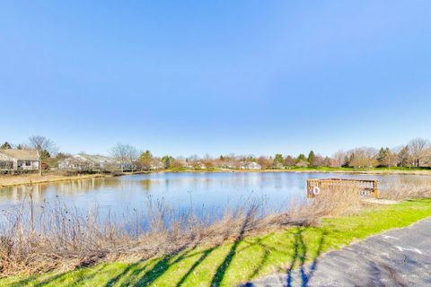 Tiny photo for 2392 Carillon Drive, Grayslake, IL 60030 (MLS # 12615024)