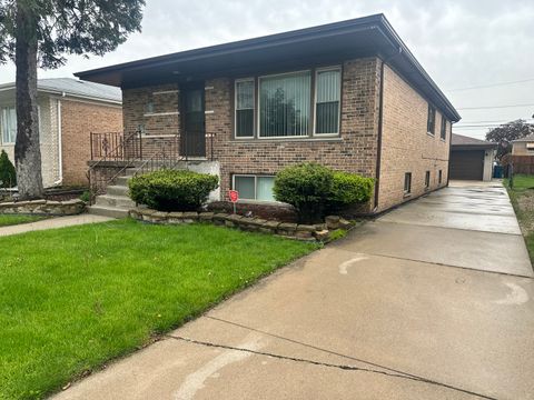 Photo of 600 Escanaba Avenue, Calumet City, IL 60409 (MLS # 12634689)