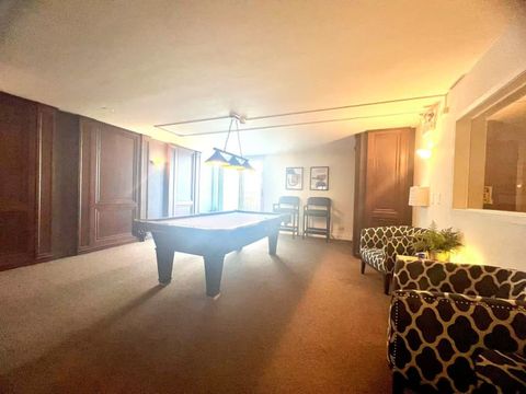 Tiny photo for 6033 N SHERIDAN Road #27C, Chicago, IL 60660 (MLS # 12418585)