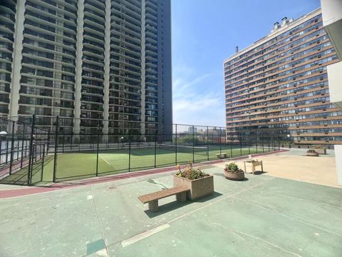 Tiny photo for 6033 N SHERIDAN Road #27C, Chicago, IL 60660 (MLS # 12418585)