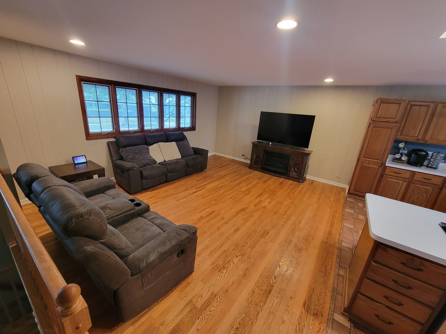 32 Lancaster Avenue