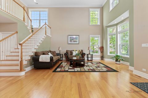 Tiny photo for 312 Camargo Court, Vernon Hills, IL 60061 (MLS # 12694686)