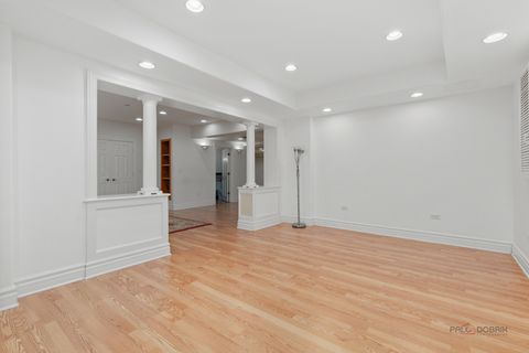 Tiny photo for 312 Camargo Court, Vernon Hills, IL 60061 (MLS # 12694686)