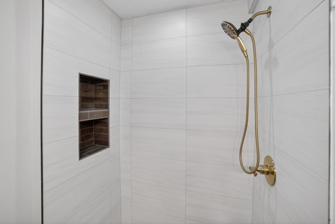 Tiny photo for 525 N Springfield Avenue, Chicago, IL 60624 (MLS # 12571042)