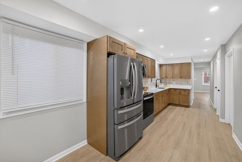 Tiny photo for 525 N Springfield Avenue, Chicago, IL 60624 (MLS # 12571042)