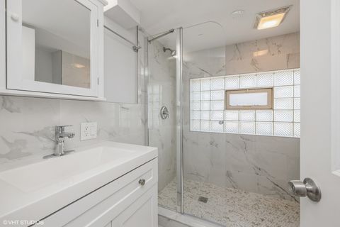 Tiny photo for 5348 S Merrimac Avenue, Chicago, IL 60638 (MLS # 12604015)