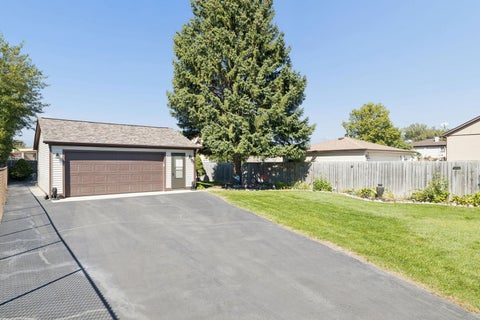 Tiny photo for 13050 S Spencer Court, Alsip, IL 60803 (MLS # 12770149)