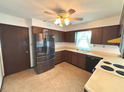Tiny photo for 222 Northwood Lane, Salem, IL 62881 (MLS # 12713014)